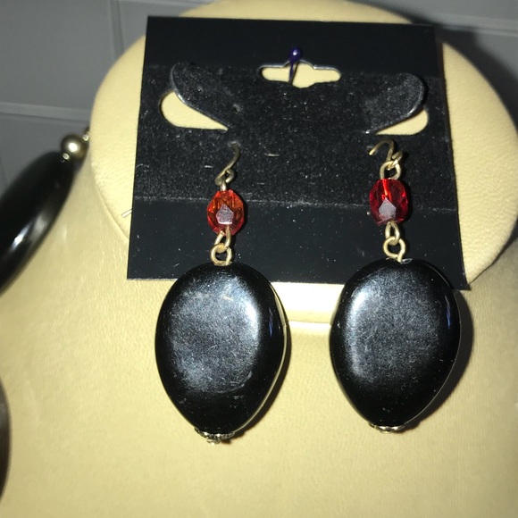 Red & Black Fashion Necklace Earrings - Picture 2 of 5